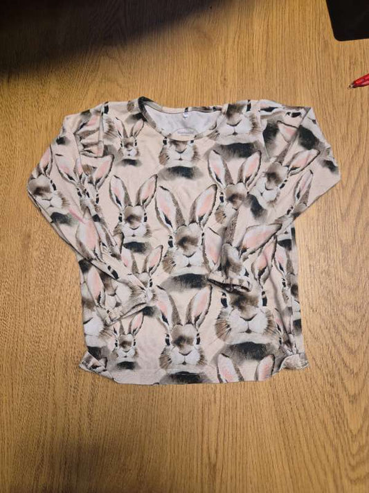 Kanínu peysa metsola