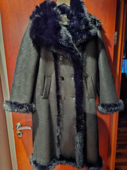 Kápa júník ónotuð