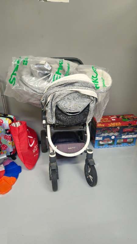 Barnavagn með kerrustykki