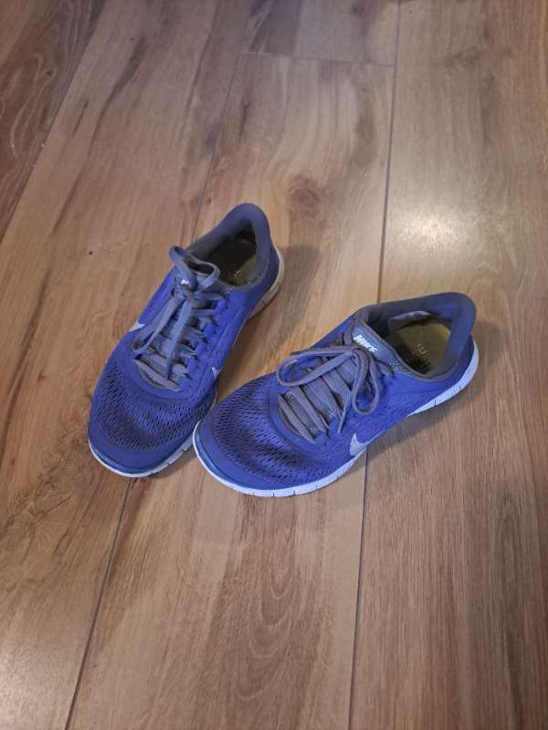 Bláir nike/ lítil stærð