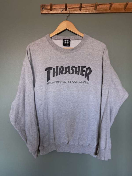 THRASHED peysa
