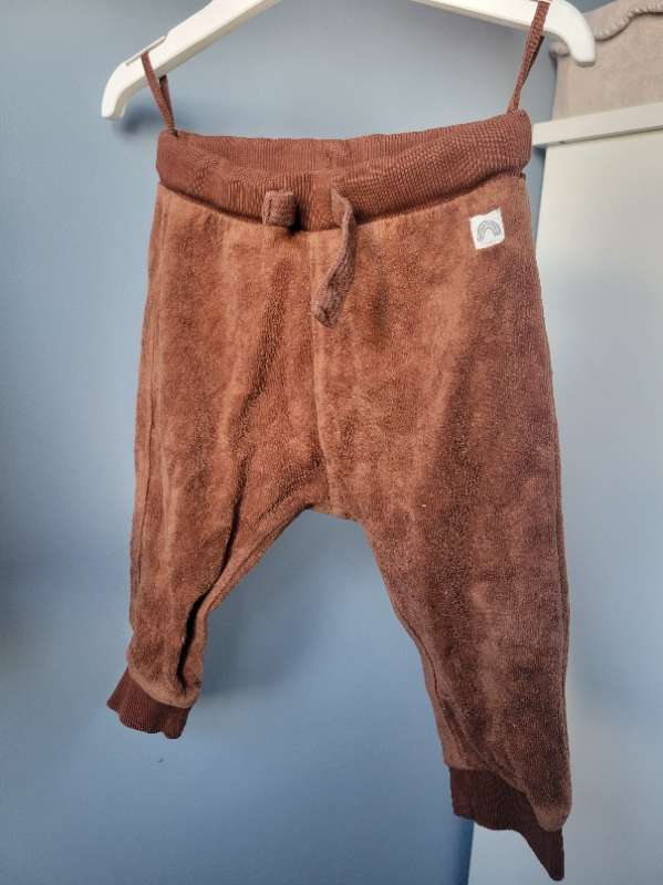 Lindex buxur brúnar 62?