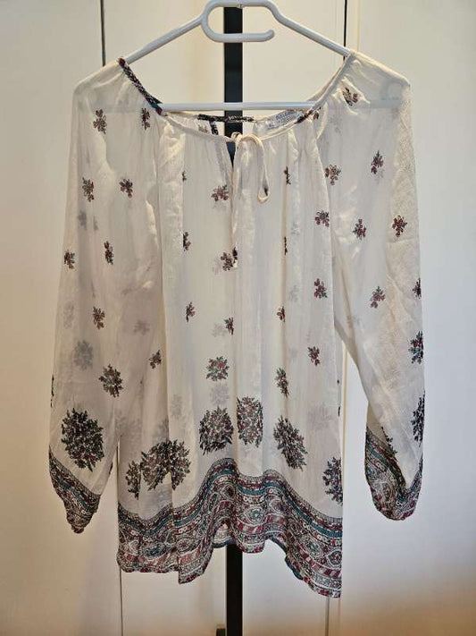 þunn blóma skyrta frá Pull&Bear