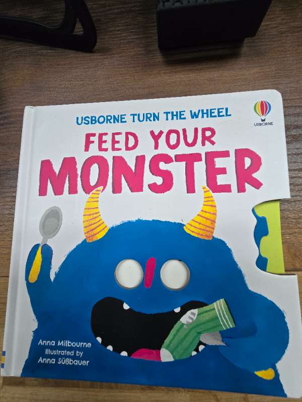 Bók feed your monster