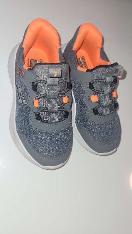 Skechers strigaskór