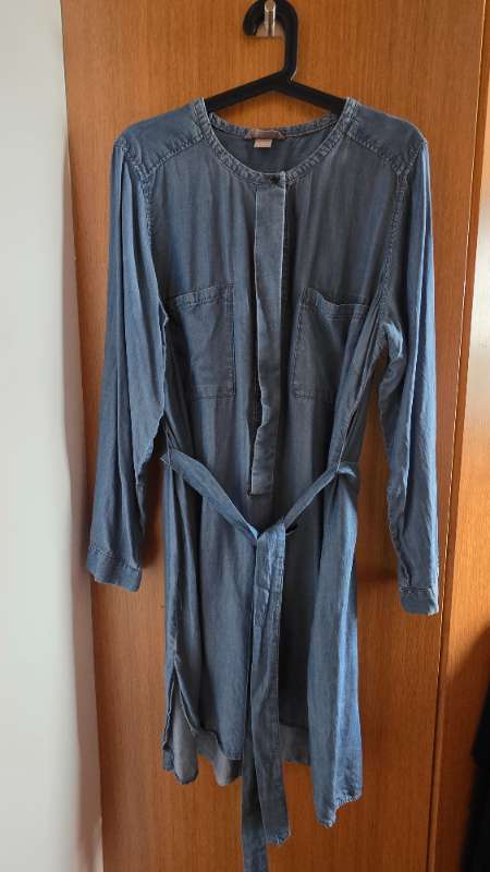 H&M blár kjóll/skyrta m.bandi