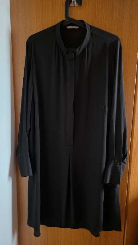 H&M svartur kjóll/skyrta