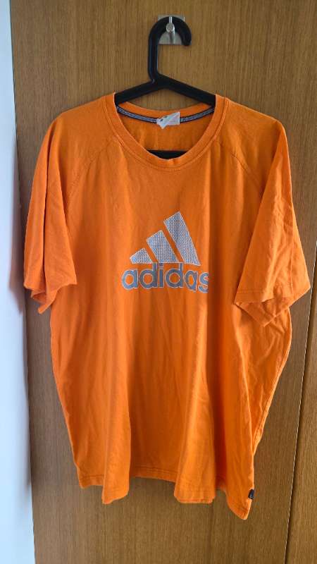 Adidas bolur appels.gulur
