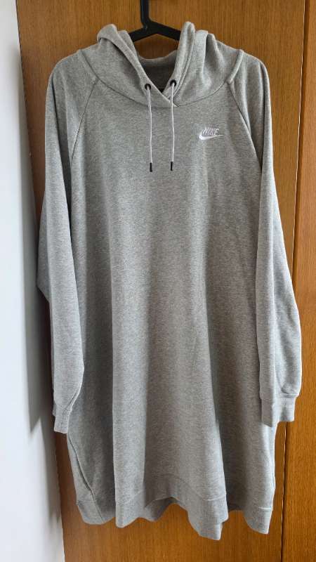 Nike grá peysa kjóll NÝ