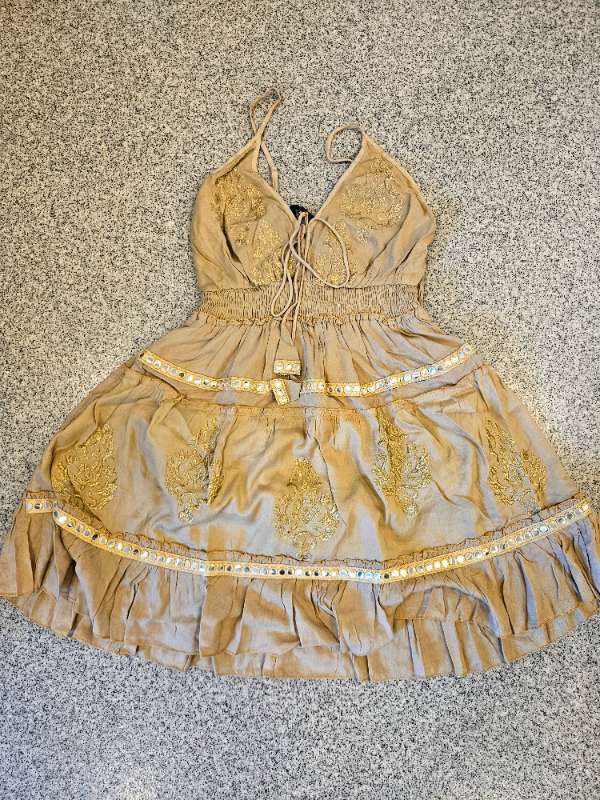 Beige/gold strappy stuttur Papa Pia ónotaður