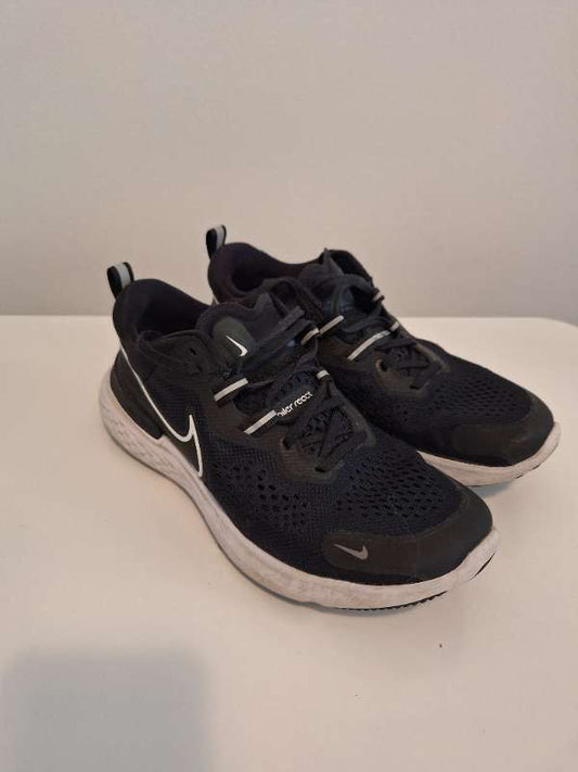 Nike skór, svartir