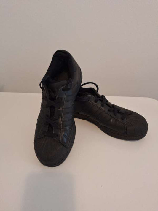Adidas skór, svartir