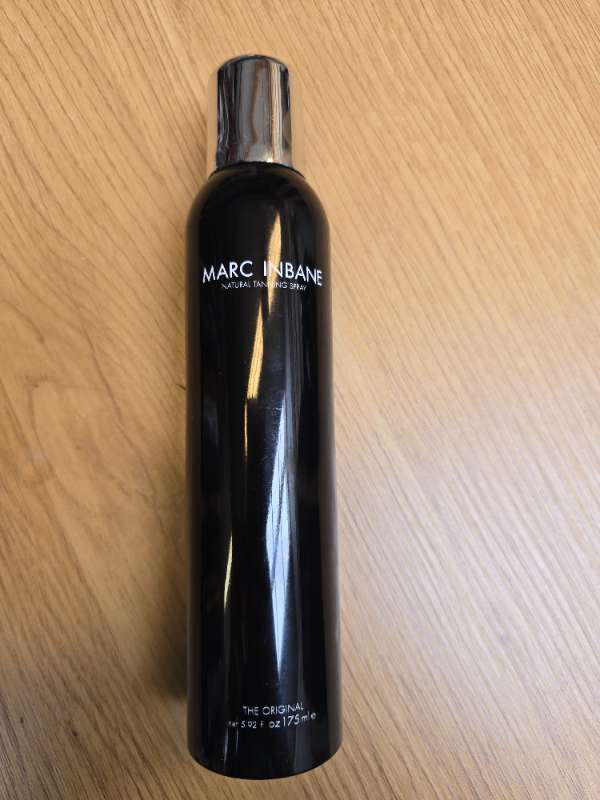 Tanning spray