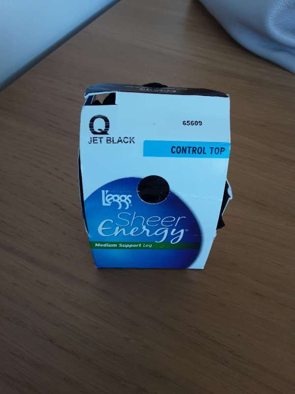 Svartar Leggs sheer energy control top