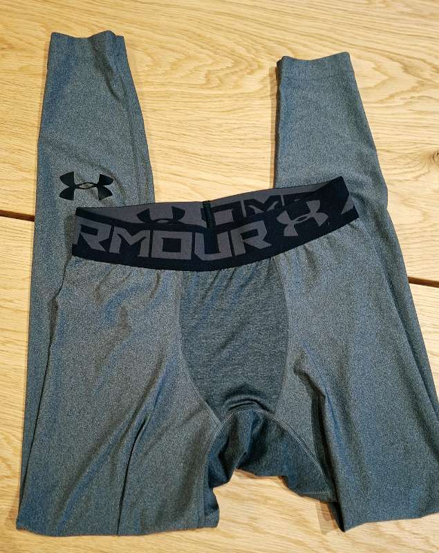Æfingabuxur (UNDER ARMOUR), gráar