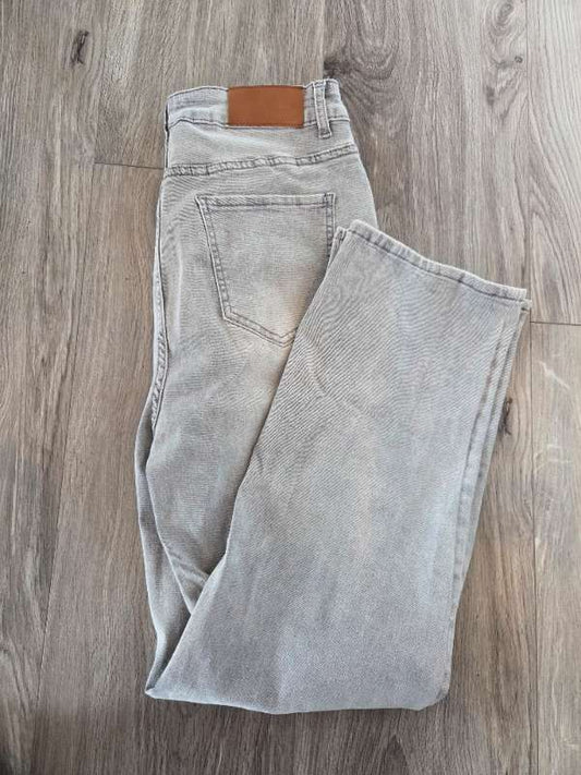 Light grey jeans