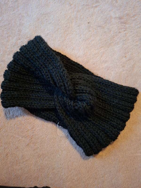 New black headband