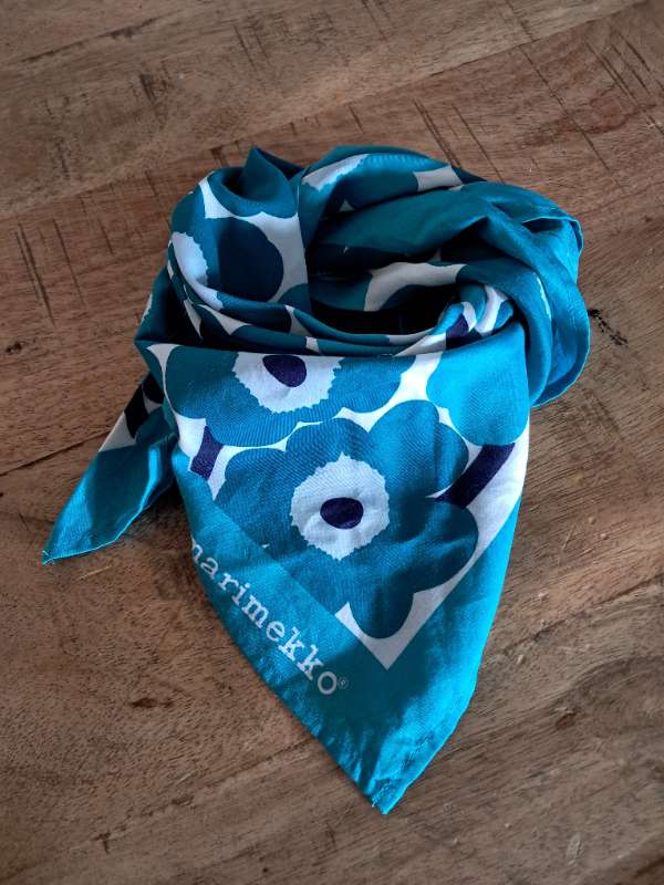 S Klútur Marimekko fyrir háls og töskur