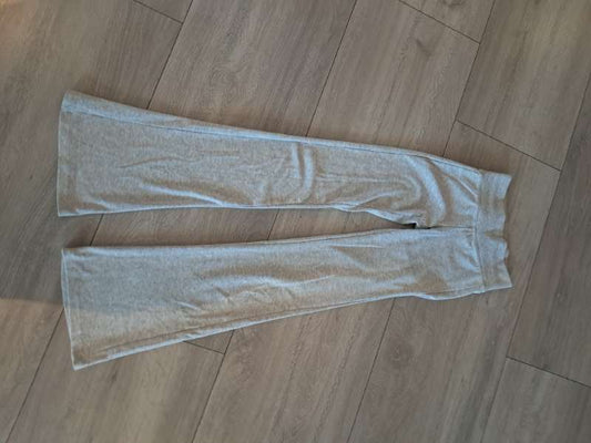 N BERSHKA joggingbuxur