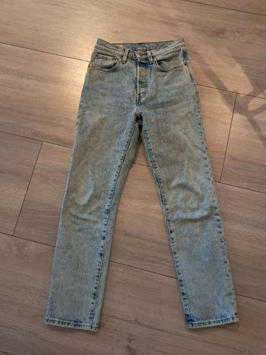 N Levi's 501 gallabuxur ljósar