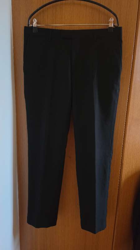 Dressmann 32-30 jakkafatabuxur svartar
