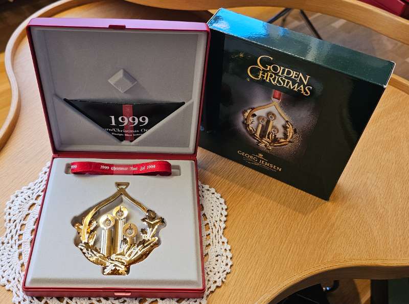 * 1999 Georg Jensen órói