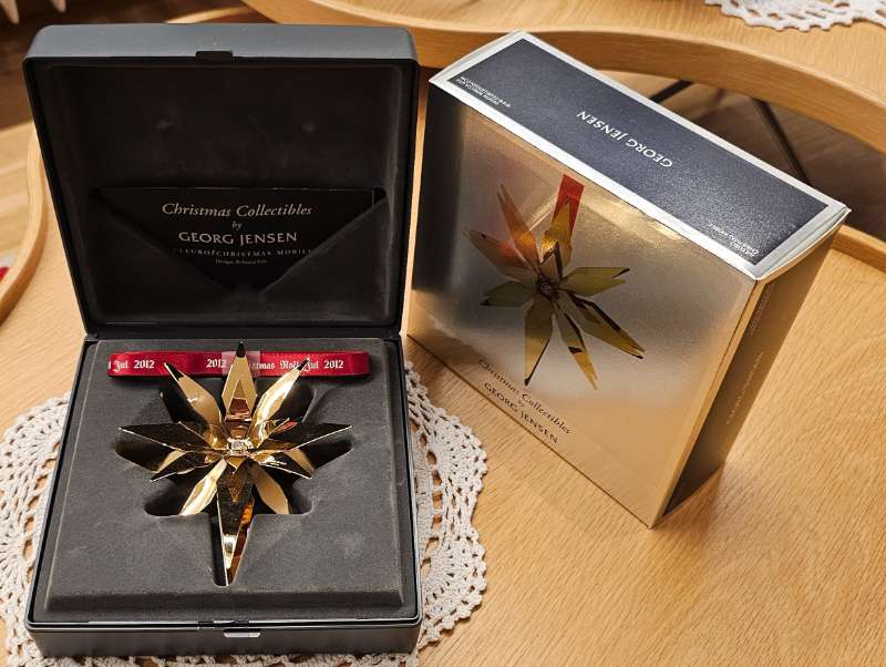* 2012 Georg Jensen órói