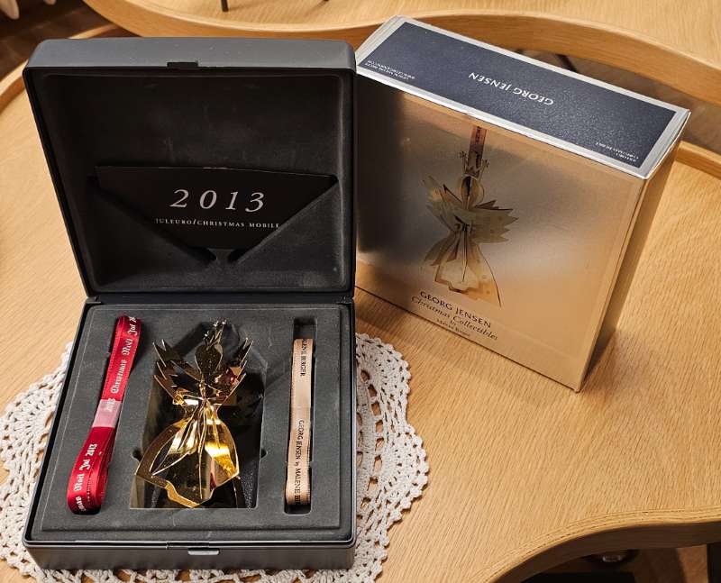 * 2013 Georg Jensen órói