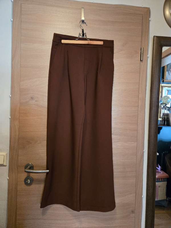 Brúnar buxur Zara nýjar