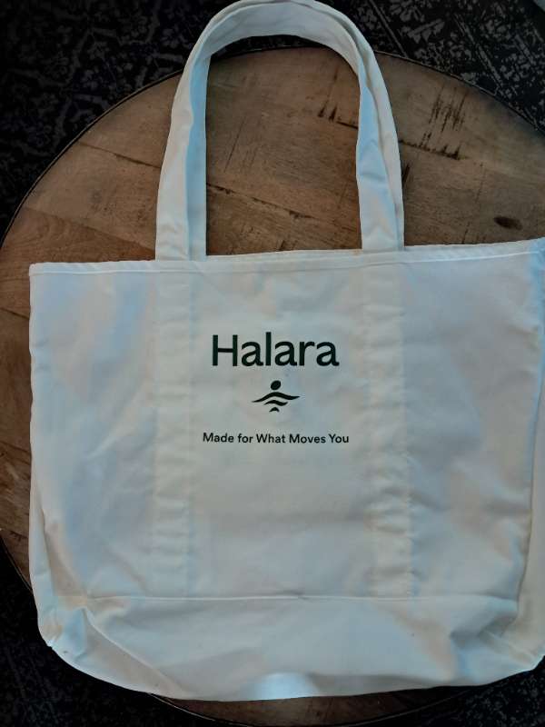 E Þykk íþróttataska hvít