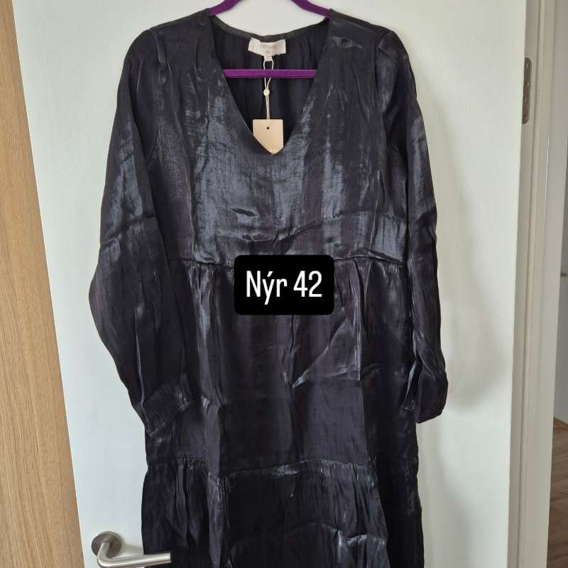 Nýr svartur Cream kjóll
