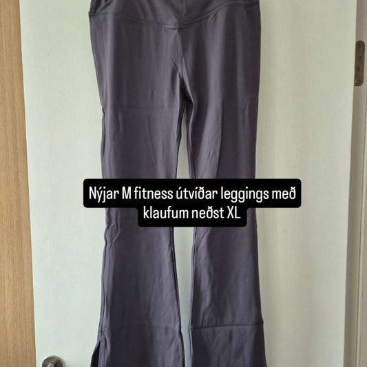 Ónotaðar M fitness útvíðar leggings