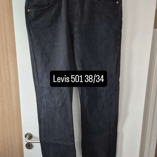 Levi’s 501 svartar gallabuxur
