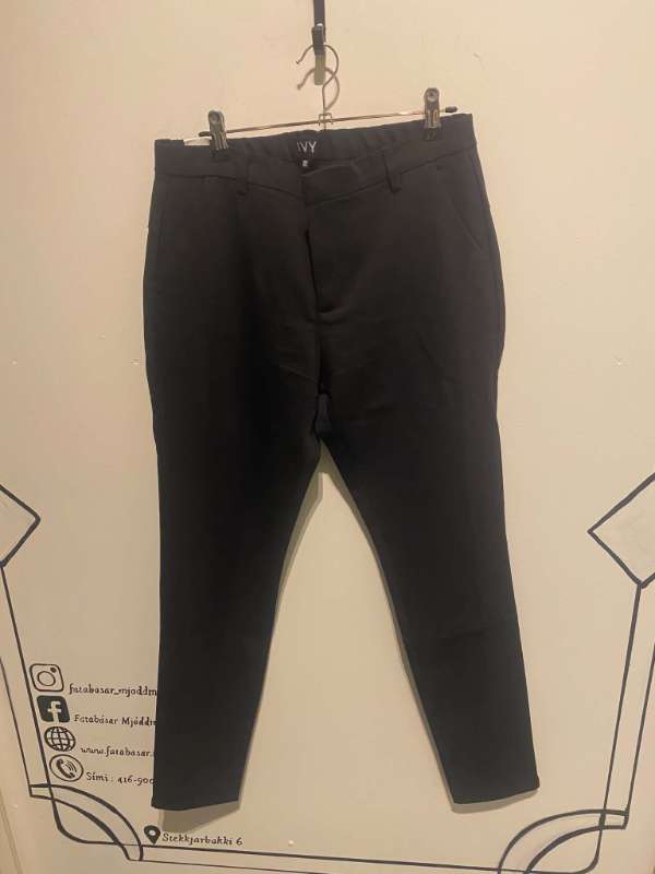 Buxur svartar IVY