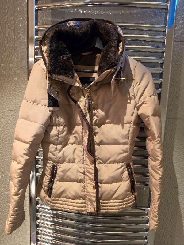 Zara úlpa beige