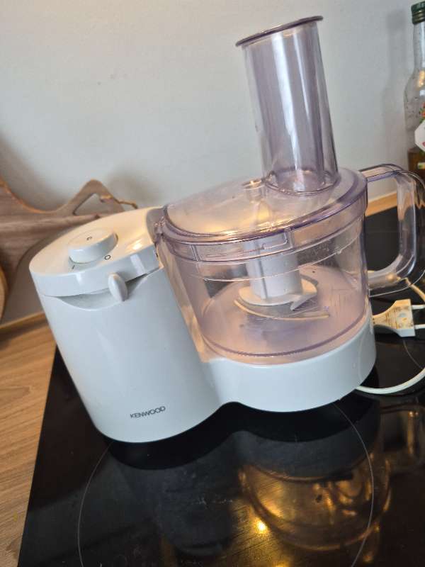 Kenwood vél