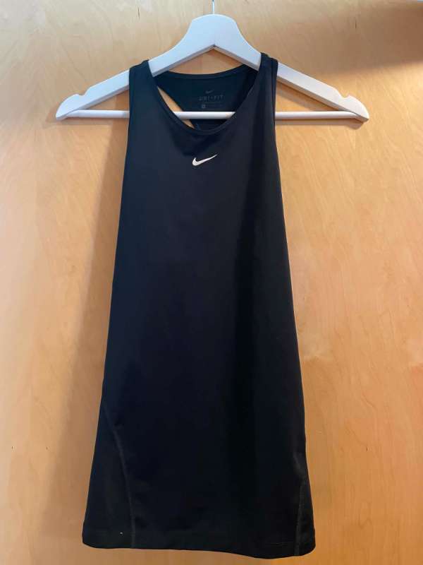 nike hlýrabolur