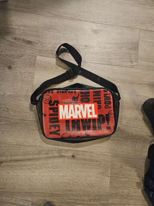 Marvel taska EÞC