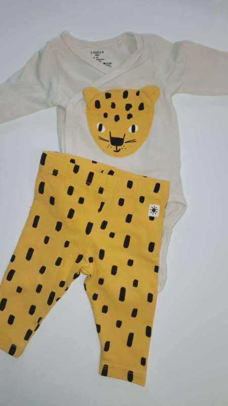 Lindex tígrisdýra ungbarnasett (samfella+leggings)
