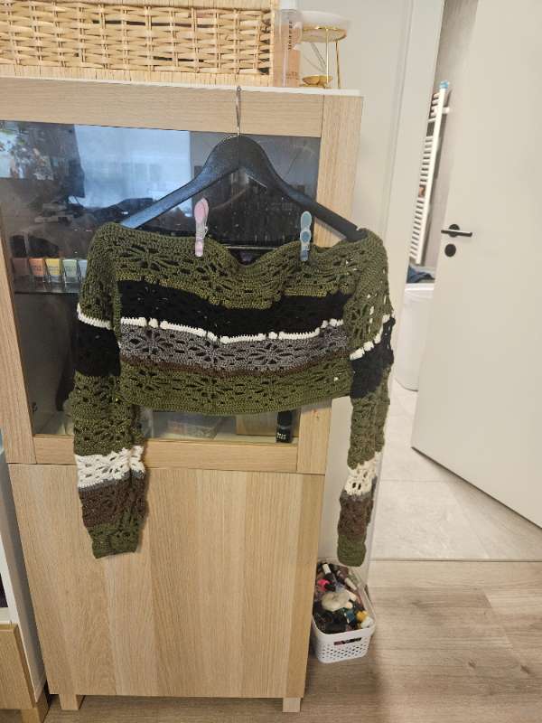Hekklaður bolur Eþc