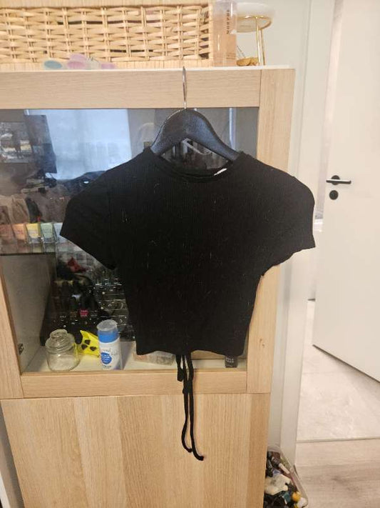 Svartur stuttermabolur Eþc