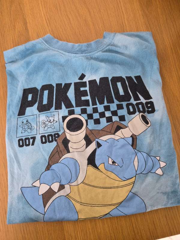 Pokemon bolur blár