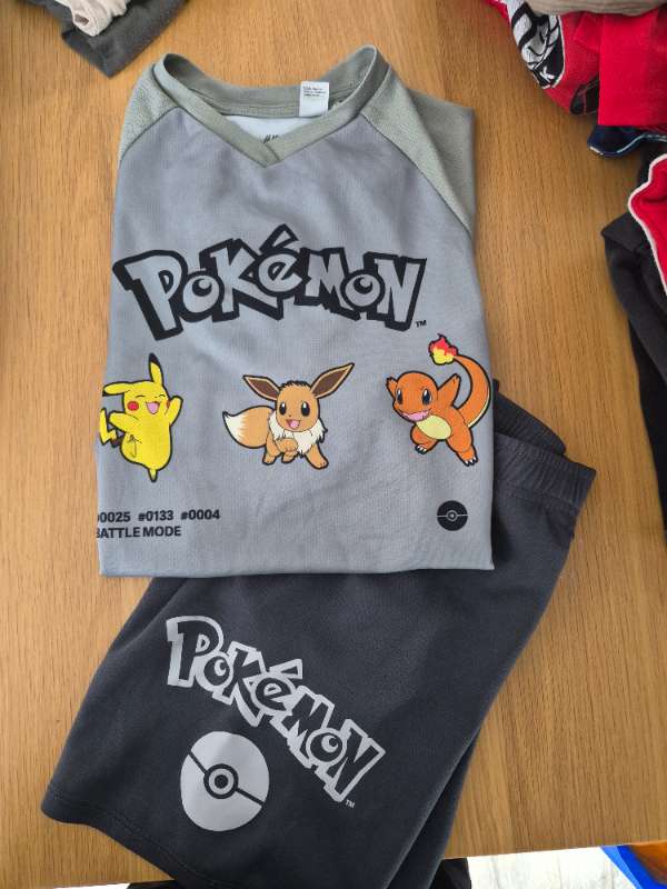 Pokemon íþróttaföt