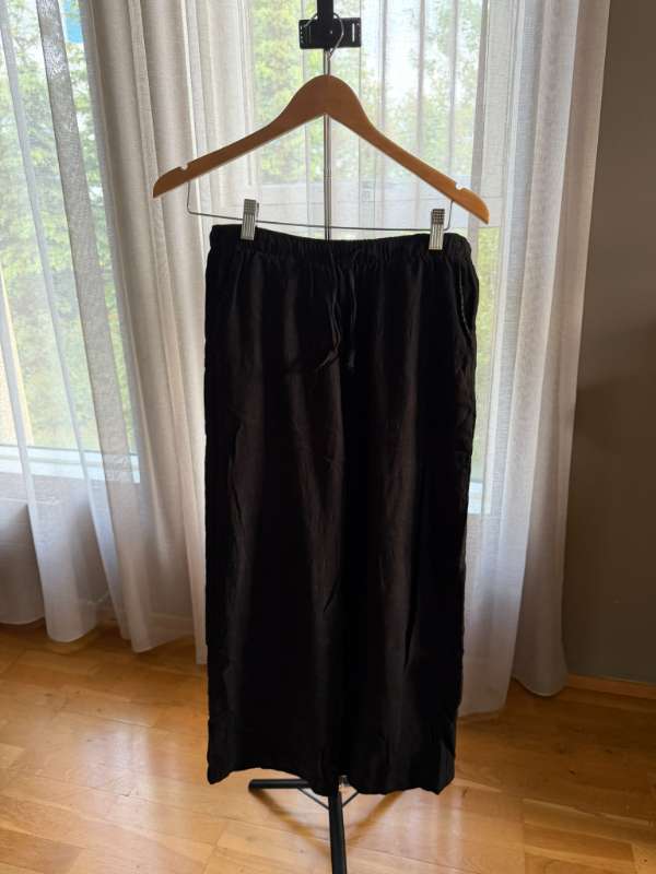 Hör buxur svartar nýjar stradivarius medium