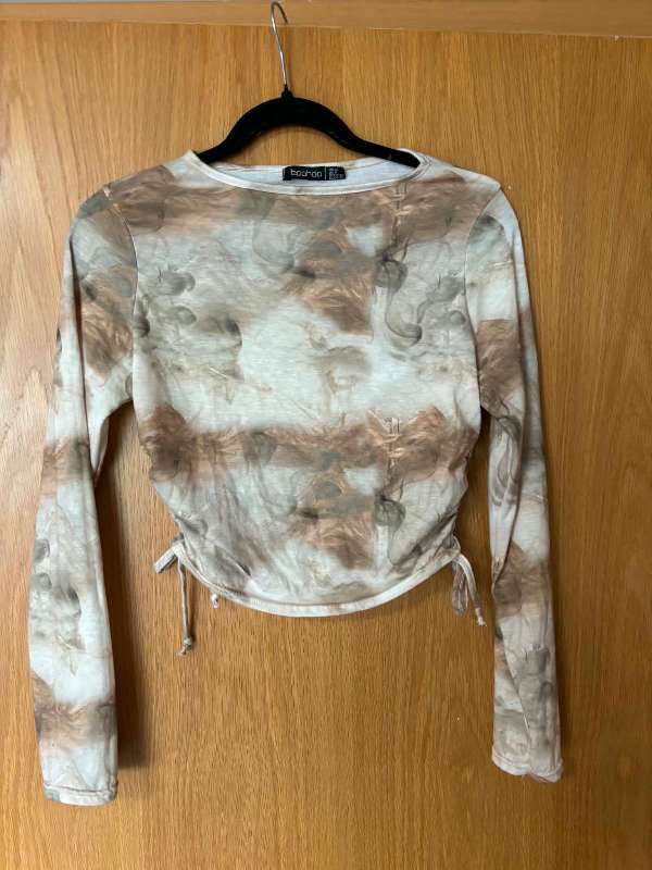 Cropped boohoo bolur ljós
