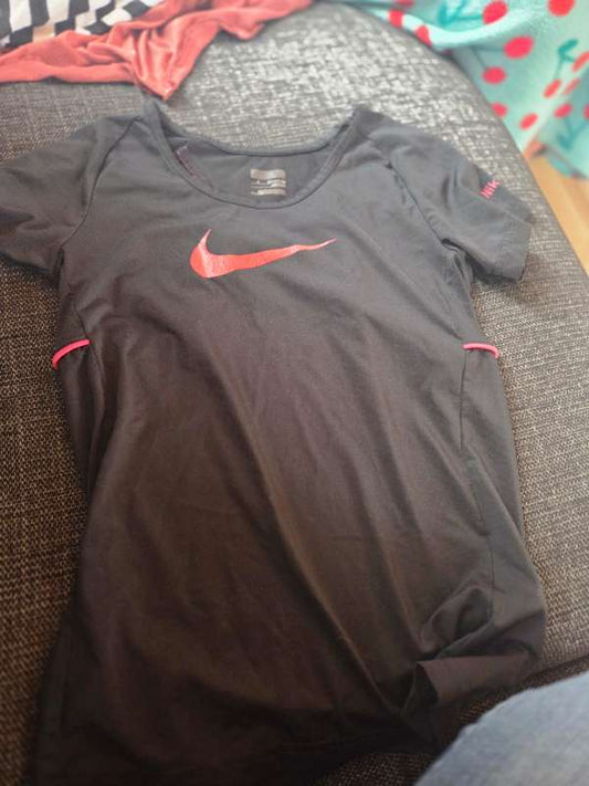Nike bolur svartur