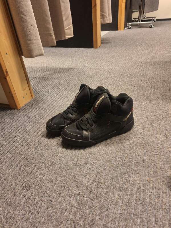 Reebok skór