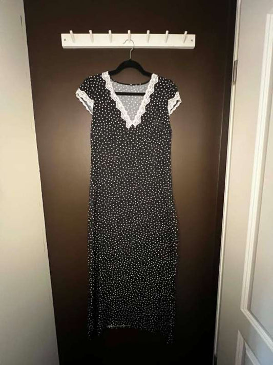 Polka Dot Kjóll