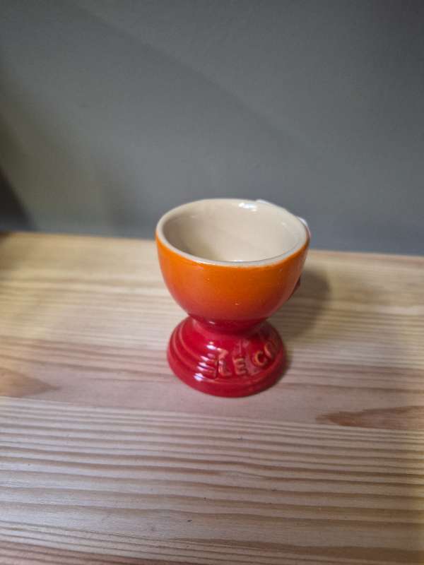 Le creuset eggjabikar rauður
