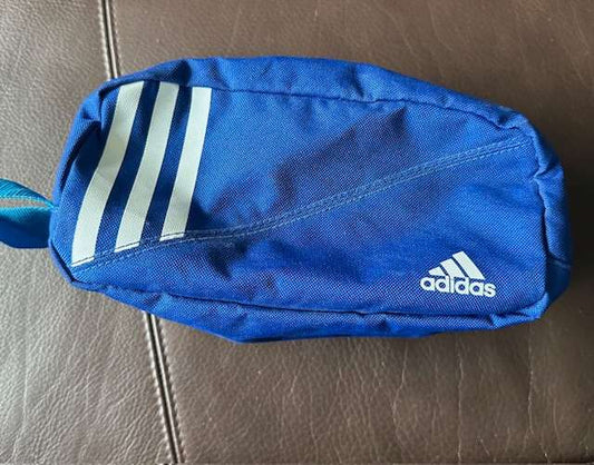 Adidasowa torba na mokre ubrania